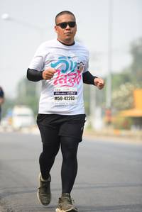 BIB: 42293
                            <button type="button" onclick="openModal(8853329)" class="btn btn-primary btn-sm float-right btn-popup" data-toggle="modal" data-target=".modal-high-quality">
                        <i class="fas fa-shopping-cart"></i> Add to Cart
                    </button>
                                            <button type="button" onclick="isThisMe(8853329, true)" class="btn btn-success btn-sm float-right btn-popup btn-isme hidden" data-toggle="tooltip" data-placement="bottom" title="นี่คือรูปของคุณใช่ไหม คลิกที่นี่เพื่อเอาเข้าอัลบั้ม">
                        <i class="fas fa-plus"></i> Add to album
                    </button>
                    <button type="button" onclick="isThisMe(8853329, false)" class="btn btn-warning btn-sm float-right btn-popup btn-isnotme hidden">
                        <i class="fas fa-ban"></i> Remove from album
                    </button>