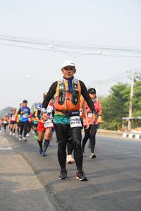 BIB: 428
                            <button type="button" onclick="openModal(8584814)" class="btn btn-primary btn-sm float-right btn-popup" data-toggle="modal" data-target=".modal-high-quality">
                        <i class="fas fa-shopping-cart"></i> Add to Cart
                    </button>
                                            <button type="button" onclick="isThisMe(8584814, true)" class="btn btn-success btn-sm float-right btn-popup btn-isme hidden" data-toggle="tooltip" data-placement="bottom" title="นี่คือรูปของคุณใช่ไหม คลิกที่นี่เพื่อเอาเข้าอัลบั้ม">
                        <i class="fas fa-plus"></i> Add to album
                    </button>
                    <button type="button" onclick="isThisMe(8584814, false)" class="btn btn-warning btn-sm float-right btn-popup btn-isnotme hidden">
                        <i class="fas fa-ban"></i> Remove from album
                    </button>