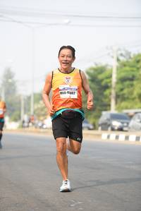 BIB: 463
                            <button type="button" onclick="openModal(10179996)" class="btn btn-primary btn-sm float-right btn-popup" data-toggle="modal" data-target=".modal-high-quality">
                        <i class="fas fa-shopping-cart"></i> Add to Cart
                    </button>
                                            <button type="button" onclick="isThisMe(10179996, true)" class="btn btn-success btn-sm float-right btn-popup btn-isme hidden" data-toggle="tooltip" data-placement="bottom" title="นี่คือรูปของคุณใช่ไหม คลิกที่นี่เพื่อเอาเข้าอัลบั้ม">
                        <i class="fas fa-plus"></i> Add to album
                    </button>
                    <button type="button" onclick="isThisMe(10179996, false)" class="btn btn-warning btn-sm float-right btn-popup btn-isnotme hidden">
                        <i class="fas fa-ban"></i> Remove from album
                    </button>
