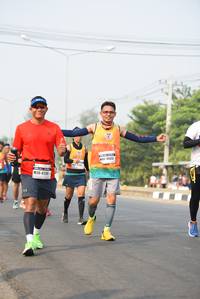 BIB: 472
                            <button type="button" onclick="openModal(8610840)" class="btn btn-primary btn-sm float-right btn-popup" data-toggle="modal" data-target=".modal-high-quality">
                        <i class="fas fa-shopping-cart"></i> Add to Cart
                    </button>
                                            <button type="button" onclick="isThisMe(8610840, true)" class="btn btn-success btn-sm float-right btn-popup btn-isme hidden" data-toggle="tooltip" data-placement="bottom" title="นี่คือรูปของคุณใช่ไหม คลิกที่นี่เพื่อเอาเข้าอัลบั้ม">
                        <i class="fas fa-plus"></i> Add to album
                    </button>
                    <button type="button" onclick="isThisMe(8610840, false)" class="btn btn-warning btn-sm float-right btn-popup btn-isnotme hidden">
                        <i class="fas fa-ban"></i> Remove from album
                    </button>