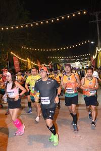 BIB: 47960
                            <button type="button" onclick="openModal(7280082)" class="btn btn-primary btn-sm float-right btn-popup" data-toggle="modal" data-target=".modal-high-quality">
                        <i class="fas fa-shopping-cart"></i> Add to Cart
                    </button>
                                            <button type="button" onclick="isThisMe(7280082, true)" class="btn btn-success btn-sm float-right btn-popup btn-isme hidden" data-toggle="tooltip" data-placement="bottom" title="นี่คือรูปของคุณใช่ไหม คลิกที่นี่เพื่อเอาเข้าอัลบั้ม">
                        <i class="fas fa-plus"></i> Add to album
                    </button>
                    <button type="button" onclick="isThisMe(7280082, false)" class="btn btn-warning btn-sm float-right btn-popup btn-isnotme hidden">
                        <i class="fas fa-ban"></i> Remove from album
                    </button>