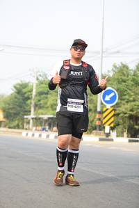 BIB: 42912
                            <button type="button" onclick="openModal(8833597)" class="btn btn-primary btn-sm float-right btn-popup" data-toggle="modal" data-target=".modal-high-quality">
                        <i class="fas fa-shopping-cart"></i> Add to Cart
                    </button>
                                            <button type="button" onclick="isThisMe(8833597, true)" class="btn btn-success btn-sm float-right btn-popup btn-isme hidden" data-toggle="tooltip" data-placement="bottom" title="นี่คือรูปของคุณใช่ไหม คลิกที่นี่เพื่อเอาเข้าอัลบั้ม">
                        <i class="fas fa-plus"></i> Add to album
                    </button>
                    <button type="button" onclick="isThisMe(8833597, false)" class="btn btn-warning btn-sm float-right btn-popup btn-isnotme hidden">
                        <i class="fas fa-ban"></i> Remove from album
                    </button>