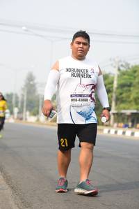 BIB: 43000
                            <button type="button" onclick="openModal(8842446)" class="btn btn-primary btn-sm float-right btn-popup" data-toggle="modal" data-target=".modal-high-quality">
                        <i class="fas fa-shopping-cart"></i> Add to Cart
                    </button>
                                            <button type="button" onclick="isThisMe(8842446, true)" class="btn btn-success btn-sm float-right btn-popup btn-isme hidden" data-toggle="tooltip" data-placement="bottom" title="นี่คือรูปของคุณใช่ไหม คลิกที่นี่เพื่อเอาเข้าอัลบั้ม">
                        <i class="fas fa-plus"></i> Add to album
                    </button>
                    <button type="button" onclick="isThisMe(8842446, false)" class="btn btn-warning btn-sm float-right btn-popup btn-isnotme hidden">
                        <i class="fas fa-ban"></i> Remove from album
                    </button>