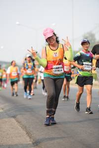 BIB: 4625
                            <button type="button" onclick="openModal(8627815)" class="btn btn-primary btn-sm float-right btn-popup" data-toggle="modal" data-target=".modal-high-quality">
                        <i class="fas fa-shopping-cart"></i> Add to Cart
                    </button>
                                            <button type="button" onclick="isThisMe(8627815, true)" class="btn btn-success btn-sm float-right btn-popup btn-isme hidden" data-toggle="tooltip" data-placement="bottom" title="นี่คือรูปของคุณใช่ไหม คลิกที่นี่เพื่อเอาเข้าอัลบั้ม">
                        <i class="fas fa-plus"></i> Add to album
                    </button>
                    <button type="button" onclick="isThisMe(8627815, false)" class="btn btn-warning btn-sm float-right btn-popup btn-isnotme hidden">
                        <i class="fas fa-ban"></i> Remove from album
                    </button>