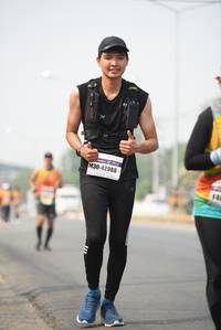 BIB: 42988, 140
                            <button type="button" onclick="openModal(8839754)" class="btn btn-primary btn-sm float-right btn-popup" data-toggle="modal" data-target=".modal-high-quality">
                        <i class="fas fa-shopping-cart"></i> Add to Cart
                    </button>
                                            <button type="button" onclick="isThisMe(8839754, true)" class="btn btn-success btn-sm float-right btn-popup btn-isme hidden" data-toggle="tooltip" data-placement="bottom" title="นี่คือรูปของคุณใช่ไหม คลิกที่นี่เพื่อเอาเข้าอัลบั้ม">
                        <i class="fas fa-plus"></i> Add to album
                    </button>
                    <button type="button" onclick="isThisMe(8839754, false)" class="btn btn-warning btn-sm float-right btn-popup btn-isnotme hidden">
                        <i class="fas fa-ban"></i> Remove from album
                    </button>