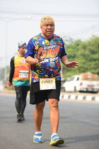 BIB: 210
                            <button type="button" onclick="openModal(8850277)" class="btn btn-primary btn-sm float-right btn-popup" data-toggle="modal" data-target=".modal-high-quality">
                        <i class="fas fa-shopping-cart"></i> Add to Cart
                    </button>
                                            <button type="button" onclick="isThisMe(8850277, true)" class="btn btn-success btn-sm float-right btn-popup btn-isme hidden" data-toggle="tooltip" data-placement="bottom" title="นี่คือรูปของคุณใช่ไหม คลิกที่นี่เพื่อเอาเข้าอัลบั้ม">
                        <i class="fas fa-plus"></i> Add to album
                    </button>
                    <button type="button" onclick="isThisMe(8850277, false)" class="btn btn-warning btn-sm float-right btn-popup btn-isnotme hidden">
                        <i class="fas fa-ban"></i> Remove from album
                    </button>