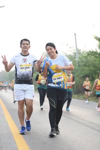 BIB: 1315, 10822
                            <button type="button" onclick="openModal(7714215)" class="btn btn-primary btn-sm float-right btn-popup" data-toggle="modal" data-target=".modal-high-quality">
                        <i class="fas fa-shopping-cart"></i> Add to Cart
                    </button>
                                            <button type="button" onclick="isThisMe(7714215, true)" class="btn btn-success btn-sm float-right btn-popup btn-isme hidden" data-toggle="tooltip" data-placement="bottom" title="นี่คือรูปของคุณใช่ไหม คลิกที่นี่เพื่อเอาเข้าอัลบั้ม">
                        <i class="fas fa-plus"></i> Add to album
                    </button>
                    <button type="button" onclick="isThisMe(7714215, false)" class="btn btn-warning btn-sm float-right btn-popup btn-isnotme hidden">
                        <i class="fas fa-ban"></i> Remove from album
                    </button>