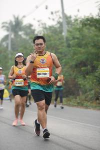 BIB: 11501, 1040
                            <button type="button" onclick="openModal(10237425)" class="btn btn-primary btn-sm float-right btn-popup" data-toggle="modal" data-target=".modal-high-quality">
                        <i class="fas fa-shopping-cart"></i> Add to Cart
                    </button>
                                            <button type="button" onclick="isThisMe(10237425, true)" class="btn btn-success btn-sm float-right btn-popup btn-isme hidden" data-toggle="tooltip" data-placement="bottom" title="นี่คือรูปของคุณใช่ไหม คลิกที่นี่เพื่อเอาเข้าอัลบั้ม">
                        <i class="fas fa-plus"></i> Add to album
                    </button>
                    <button type="button" onclick="isThisMe(10237425, false)" class="btn btn-warning btn-sm float-right btn-popup btn-isnotme hidden">
                        <i class="fas fa-ban"></i> Remove from album
                    </button>