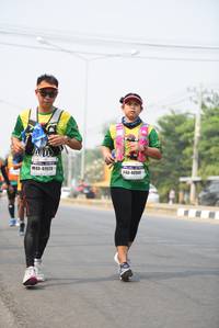 BIB: 41920, 40941
                            <button type="button" onclick="openModal(8853371)" class="btn btn-primary btn-sm float-right btn-popup" data-toggle="modal" data-target=".modal-high-quality">
                        <i class="fas fa-shopping-cart"></i> Add to Cart
                    </button>
                                            <button type="button" onclick="isThisMe(8853371, true)" class="btn btn-success btn-sm float-right btn-popup btn-isme hidden" data-toggle="tooltip" data-placement="bottom" title="นี่คือรูปของคุณใช่ไหม คลิกที่นี่เพื่อเอาเข้าอัลบั้ม">
                        <i class="fas fa-plus"></i> Add to album
                    </button>
                    <button type="button" onclick="isThisMe(8853371, false)" class="btn btn-warning btn-sm float-right btn-popup btn-isnotme hidden">
                        <i class="fas fa-ban"></i> Remove from album
                    </button>