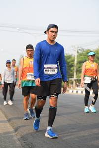 BIB: 47378
                            <button type="button" onclick="openModal(8624230)" class="btn btn-primary btn-sm float-right btn-popup" data-toggle="modal" data-target=".modal-high-quality">
                        <i class="fas fa-shopping-cart"></i> Add to Cart
                    </button>
                                            <button type="button" onclick="isThisMe(8624230, true)" class="btn btn-success btn-sm float-right btn-popup btn-isme hidden" data-toggle="tooltip" data-placement="bottom" title="นี่คือรูปของคุณใช่ไหม คลิกที่นี่เพื่อเอาเข้าอัลบั้ม">
                        <i class="fas fa-plus"></i> Add to album
                    </button>
                    <button type="button" onclick="isThisMe(8624230, false)" class="btn btn-warning btn-sm float-right btn-popup btn-isnotme hidden">
                        <i class="fas fa-ban"></i> Remove from album
                    </button>