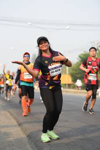 BIB: 40318
                            <button type="button" onclick="openModal(8584650)" class="btn btn-primary btn-sm float-right btn-popup" data-toggle="modal" data-target=".modal-high-quality">
                        <i class="fas fa-shopping-cart"></i> Add to Cart
                    </button>
                                            <button type="button" onclick="isThisMe(8584650, true)" class="btn btn-success btn-sm float-right btn-popup btn-isme hidden" data-toggle="tooltip" data-placement="bottom" title="นี่คือรูปของคุณใช่ไหม คลิกที่นี่เพื่อเอาเข้าอัลบั้ม">
                        <i class="fas fa-plus"></i> Add to album
                    </button>
                    <button type="button" onclick="isThisMe(8584650, false)" class="btn btn-warning btn-sm float-right btn-popup btn-isnotme hidden">
                        <i class="fas fa-ban"></i> Remove from album
                    </button>