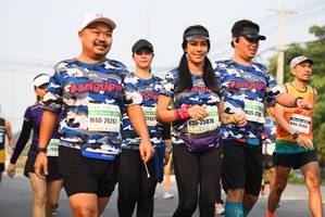 BIB: 16911
                            <button type="button" onclick="openModal(7424997)" class="btn btn-primary btn-sm float-right btn-popup" data-toggle="modal" data-target=".modal-high-quality">
                        <i class="fas fa-shopping-cart"></i> Add to Cart
                    </button>
                                            <button type="button" onclick="isThisMe(7424997, true)" class="btn btn-success btn-sm float-right btn-popup btn-isme hidden" data-toggle="tooltip" data-placement="bottom" title="นี่คือรูปของคุณใช่ไหม คลิกที่นี่เพื่อเอาเข้าอัลบั้ม">
                        <i class="fas fa-plus"></i> Add to album
                    </button>
                    <button type="button" onclick="isThisMe(7424997, false)" class="btn btn-warning btn-sm float-right btn-popup btn-isnotme hidden">
                        <i class="fas fa-ban"></i> Remove from album
                    </button>