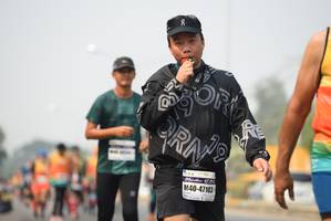 BIB: 47103
                            <button type="button" onclick="openModal(8845875)" class="btn btn-primary btn-sm float-right btn-popup" data-toggle="modal" data-target=".modal-high-quality">
                        <i class="fas fa-shopping-cart"></i> Add to Cart
                    </button>
                                            <button type="button" onclick="isThisMe(8845875, true)" class="btn btn-success btn-sm float-right btn-popup btn-isme hidden" data-toggle="tooltip" data-placement="bottom" title="นี่คือรูปของคุณใช่ไหม คลิกที่นี่เพื่อเอาเข้าอัลบั้ม">
                        <i class="fas fa-plus"></i> Add to album
                    </button>
                    <button type="button" onclick="isThisMe(8845875, false)" class="btn btn-warning btn-sm float-right btn-popup btn-isnotme hidden">
                        <i class="fas fa-ban"></i> Remove from album
                    </button>