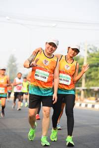 BIB: 15492
                            <button type="button" onclick="openModal(7416956)" class="btn btn-primary btn-sm float-right btn-popup" data-toggle="modal" data-target=".modal-high-quality">
                        <i class="fas fa-shopping-cart"></i> Add to Cart
                    </button>
                                            <button type="button" onclick="isThisMe(7416956, true)" class="btn btn-success btn-sm float-right btn-popup btn-isme hidden" data-toggle="tooltip" data-placement="bottom" title="นี่คือรูปของคุณใช่ไหม คลิกที่นี่เพื่อเอาเข้าอัลบั้ม">
                        <i class="fas fa-plus"></i> Add to album
                    </button>
                    <button type="button" onclick="isThisMe(7416956, false)" class="btn btn-warning btn-sm float-right btn-popup btn-isnotme hidden">
                        <i class="fas fa-ban"></i> Remove from album
                    </button>