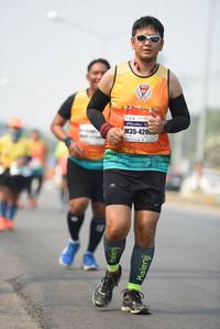 BIB: 420
                            <button type="button" onclick="openModal(8853135)" class="btn btn-primary btn-sm float-right btn-popup" data-toggle="modal" data-target=".modal-high-quality">
                        <i class="fas fa-shopping-cart"></i> Add to Cart
                    </button>
                                            <button type="button" onclick="isThisMe(8853135, true)" class="btn btn-success btn-sm float-right btn-popup btn-isme hidden" data-toggle="tooltip" data-placement="bottom" title="นี่คือรูปของคุณใช่ไหม คลิกที่นี่เพื่อเอาเข้าอัลบั้ม">
                        <i class="fas fa-plus"></i> Add to album
                    </button>
                    <button type="button" onclick="isThisMe(8853135, false)" class="btn btn-warning btn-sm float-right btn-popup btn-isnotme hidden">
                        <i class="fas fa-ban"></i> Remove from album
                    </button>