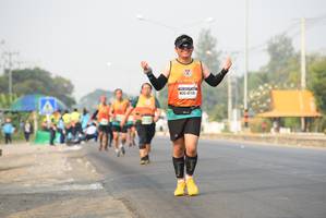 BIB: 4128
                            <button type="button" onclick="openModal(8466379)" class="btn btn-primary btn-sm float-right btn-popup" data-toggle="modal" data-target=".modal-high-quality">
                        <i class="fas fa-shopping-cart"></i> Add to Cart
                    </button>
                                            <button type="button" onclick="isThisMe(8466379, true)" class="btn btn-success btn-sm float-right btn-popup btn-isme hidden" data-toggle="tooltip" data-placement="bottom" title="นี่คือรูปของคุณใช่ไหม คลิกที่นี่เพื่อเอาเข้าอัลบั้ม">
                        <i class="fas fa-plus"></i> Add to album
                    </button>
                    <button type="button" onclick="isThisMe(8466379, false)" class="btn btn-warning btn-sm float-right btn-popup btn-isnotme hidden">
                        <i class="fas fa-ban"></i> Remove from album
                    </button>