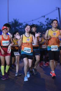 BIB: 22197, 21505, 20499
                            <button type="button" onclick="openModal(9238722)" class="btn btn-primary btn-sm float-right btn-popup" data-toggle="modal" data-target=".modal-high-quality">
                        <i class="fas fa-shopping-cart"></i> Add to Cart
                    </button>
                                            <button type="button" onclick="isThisMe(9238722, true)" class="btn btn-success btn-sm float-right btn-popup btn-isme hidden" data-toggle="tooltip" data-placement="bottom" title="นี่คือรูปของคุณใช่ไหม คลิกที่นี่เพื่อเอาเข้าอัลบั้ม">
                        <i class="fas fa-plus"></i> Add to album
                    </button>
                    <button type="button" onclick="isThisMe(9238722, false)" class="btn btn-warning btn-sm float-right btn-popup btn-isnotme hidden">
                        <i class="fas fa-ban"></i> Remove from album
                    </button>