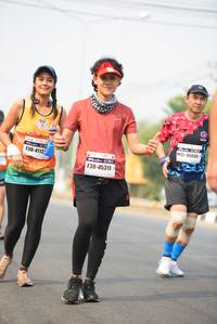 BIB: 40800, 4112, 45319
                            <button type="button" onclick="openModal(8810872)" class="btn btn-primary btn-sm float-right btn-popup" data-toggle="modal" data-target=".modal-high-quality">
                        <i class="fas fa-shopping-cart"></i> Add to Cart
                    </button>
                                            <button type="button" onclick="isThisMe(8810872, true)" class="btn btn-success btn-sm float-right btn-popup btn-isme hidden" data-toggle="tooltip" data-placement="bottom" title="นี่คือรูปของคุณใช่ไหม คลิกที่นี่เพื่อเอาเข้าอัลบั้ม">
                        <i class="fas fa-plus"></i> Add to album
                    </button>
                    <button type="button" onclick="isThisMe(8810872, false)" class="btn btn-warning btn-sm float-right btn-popup btn-isnotme hidden">
                        <i class="fas fa-ban"></i> Remove from album
                    </button>