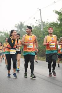 BIB: 1103, 10945
                            <button type="button" onclick="openModal(10215686)" class="btn btn-primary btn-sm float-right btn-popup" data-toggle="modal" data-target=".modal-high-quality">
                        <i class="fas fa-shopping-cart"></i> Add to Cart
                    </button>
                                            <button type="button" onclick="isThisMe(10215686, true)" class="btn btn-success btn-sm float-right btn-popup btn-isme hidden" data-toggle="tooltip" data-placement="bottom" title="นี่คือรูปของคุณใช่ไหม คลิกที่นี่เพื่อเอาเข้าอัลบั้ม">
                        <i class="fas fa-plus"></i> Add to album
                    </button>
                    <button type="button" onclick="isThisMe(10215686, false)" class="btn btn-warning btn-sm float-right btn-popup btn-isnotme hidden">
                        <i class="fas fa-ban"></i> Remove from album
                    </button>