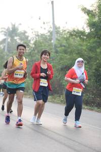 BIB: 160, 1564, 16055
                            <button type="button" onclick="openModal(9076107)" class="btn btn-primary btn-sm float-right btn-popup" data-toggle="modal" data-target=".modal-high-quality">
                        <i class="fas fa-shopping-cart"></i> Add to Cart
                    </button>
                                            <button type="button" onclick="isThisMe(9076107, true)" class="btn btn-success btn-sm float-right btn-popup btn-isme hidden" data-toggle="tooltip" data-placement="bottom" title="นี่คือรูปของคุณใช่ไหม คลิกที่นี่เพื่อเอาเข้าอัลบั้ม">
                        <i class="fas fa-plus"></i> Add to album
                    </button>
                    <button type="button" onclick="isThisMe(9076107, false)" class="btn btn-warning btn-sm float-right btn-popup btn-isnotme hidden">
                        <i class="fas fa-ban"></i> Remove from album
                    </button>