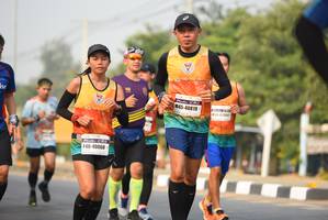 BIB: 40819, 40060
                            <button type="button" onclick="openModal(8555715)" class="btn btn-primary btn-sm float-right btn-popup" data-toggle="modal" data-target=".modal-high-quality">
                        <i class="fas fa-shopping-cart"></i> Add to Cart
                    </button>
                                            <button type="button" onclick="isThisMe(8555715, true)" class="btn btn-success btn-sm float-right btn-popup btn-isme hidden" data-toggle="tooltip" data-placement="bottom" title="นี่คือรูปของคุณใช่ไหม คลิกที่นี่เพื่อเอาเข้าอัลบั้ม">
                        <i class="fas fa-plus"></i> Add to album
                    </button>
                    <button type="button" onclick="isThisMe(8555715, false)" class="btn btn-warning btn-sm float-right btn-popup btn-isnotme hidden">
                        <i class="fas fa-ban"></i> Remove from album
                    </button>