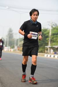 BIB: 42200
                            <button type="button" onclick="openModal(8814975)" class="btn btn-primary btn-sm float-right btn-popup" data-toggle="modal" data-target=".modal-high-quality">
                        <i class="fas fa-shopping-cart"></i> Add to Cart
                    </button>
                                            <button type="button" onclick="isThisMe(8814975, true)" class="btn btn-success btn-sm float-right btn-popup btn-isme hidden" data-toggle="tooltip" data-placement="bottom" title="นี่คือรูปของคุณใช่ไหม คลิกที่นี่เพื่อเอาเข้าอัลบั้ม">
                        <i class="fas fa-plus"></i> Add to album
                    </button>
                    <button type="button" onclick="isThisMe(8814975, false)" class="btn btn-warning btn-sm float-right btn-popup btn-isnotme hidden">
                        <i class="fas fa-ban"></i> Remove from album
                    </button>