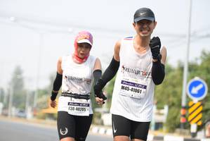 BIB: 41061, 40205
                            <button type="button" onclick="openModal(8850362)" class="btn btn-primary btn-sm float-right btn-popup" data-toggle="modal" data-target=".modal-high-quality">
                        <i class="fas fa-shopping-cart"></i> Add to Cart
                    </button>
                                            <button type="button" onclick="isThisMe(8850362, true)" class="btn btn-success btn-sm float-right btn-popup btn-isme hidden" data-toggle="tooltip" data-placement="bottom" title="นี่คือรูปของคุณใช่ไหม คลิกที่นี่เพื่อเอาเข้าอัลบั้ม">
                        <i class="fas fa-plus"></i> Add to album
                    </button>
                    <button type="button" onclick="isThisMe(8850362, false)" class="btn btn-warning btn-sm float-right btn-popup btn-isnotme hidden">
                        <i class="fas fa-ban"></i> Remove from album
                    </button>