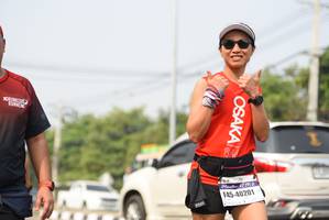 BIB: 40201
                            <button type="button" onclick="openModal(8810126)" class="btn btn-primary btn-sm float-right btn-popup" data-toggle="modal" data-target=".modal-high-quality">
                        <i class="fas fa-shopping-cart"></i> Add to Cart
                    </button>
                                            <button type="button" onclick="isThisMe(8810126, true)" class="btn btn-success btn-sm float-right btn-popup btn-isme hidden" data-toggle="tooltip" data-placement="bottom" title="นี่คือรูปของคุณใช่ไหม คลิกที่นี่เพื่อเอาเข้าอัลบั้ม">
                        <i class="fas fa-plus"></i> Add to album
                    </button>
                    <button type="button" onclick="isThisMe(8810126, false)" class="btn btn-warning btn-sm float-right btn-popup btn-isnotme hidden">
                        <i class="fas fa-ban"></i> Remove from album
                    </button>