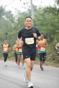 BIB: 15278
                            <button type="button" onclick="openModal(10239153)" class="btn btn-primary btn-sm float-right btn-popup" data-toggle="modal" data-target=".modal-high-quality">
                        <i class="fas fa-shopping-cart"></i> Add to Cart
                    </button>
                                            <button type="button" onclick="isThisMe(10239153, true)" class="btn btn-success btn-sm float-right btn-popup btn-isme hidden" data-toggle="tooltip" data-placement="bottom" title="นี่คือรูปของคุณใช่ไหม คลิกที่นี่เพื่อเอาเข้าอัลบั้ม">
                        <i class="fas fa-plus"></i> Add to album
                    </button>
                    <button type="button" onclick="isThisMe(10239153, false)" class="btn btn-warning btn-sm float-right btn-popup btn-isnotme hidden">
                        <i class="fas fa-ban"></i> Remove from album
                    </button>