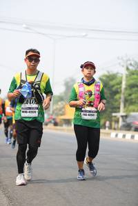 BIB: 40941, 41920
                            <button type="button" onclick="openModal(8853752)" class="btn btn-primary btn-sm float-right btn-popup" data-toggle="modal" data-target=".modal-high-quality">
                        <i class="fas fa-shopping-cart"></i> Add to Cart
                    </button>
                                            <button type="button" onclick="isThisMe(8853752, true)" class="btn btn-success btn-sm float-right btn-popup btn-isme hidden" data-toggle="tooltip" data-placement="bottom" title="นี่คือรูปของคุณใช่ไหม คลิกที่นี่เพื่อเอาเข้าอัลบั้ม">
                        <i class="fas fa-plus"></i> Add to album
                    </button>
                    <button type="button" onclick="isThisMe(8853752, false)" class="btn btn-warning btn-sm float-right btn-popup btn-isnotme hidden">
                        <i class="fas fa-ban"></i> Remove from album
                    </button>