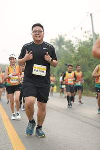 BIB: 11870
                            <button type="button" onclick="openModal(10216805)" class="btn btn-primary btn-sm float-right btn-popup" data-toggle="modal" data-target=".modal-high-quality">
                        <i class="fas fa-shopping-cart"></i> Add to Cart
                    </button>
                                            <button type="button" onclick="isThisMe(10216805, true)" class="btn btn-success btn-sm float-right btn-popup btn-isme hidden" data-toggle="tooltip" data-placement="bottom" title="นี่คือรูปของคุณใช่ไหม คลิกที่นี่เพื่อเอาเข้าอัลบั้ม">
                        <i class="fas fa-plus"></i> Add to album
                    </button>
                    <button type="button" onclick="isThisMe(10216805, false)" class="btn btn-warning btn-sm float-right btn-popup btn-isnotme hidden">
                        <i class="fas fa-ban"></i> Remove from album
                    </button>