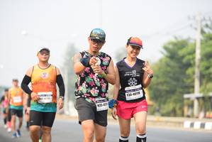 BIB: 47195, 40118, 401
                            <button type="button" onclick="openModal(8813888)" class="btn btn-primary btn-sm float-right btn-popup" data-toggle="modal" data-target=".modal-high-quality">
                        <i class="fas fa-shopping-cart"></i> Add to Cart
                    </button>
                                            <button type="button" onclick="isThisMe(8813888, true)" class="btn btn-success btn-sm float-right btn-popup btn-isme hidden" data-toggle="tooltip" data-placement="bottom" title="นี่คือรูปของคุณใช่ไหม คลิกที่นี่เพื่อเอาเข้าอัลบั้ม">
                        <i class="fas fa-plus"></i> Add to album
                    </button>
                    <button type="button" onclick="isThisMe(8813888, false)" class="btn btn-warning btn-sm float-right btn-popup btn-isnotme hidden">
                        <i class="fas fa-ban"></i> Remove from album
                    </button>