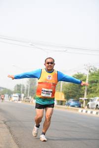 BIB: 47985
                            <button type="button" onclick="openModal(8853038)" class="btn btn-primary btn-sm float-right btn-popup" data-toggle="modal" data-target=".modal-high-quality">
                        <i class="fas fa-shopping-cart"></i> Add to Cart
                    </button>
                                            <button type="button" onclick="isThisMe(8853038, true)" class="btn btn-success btn-sm float-right btn-popup btn-isme hidden" data-toggle="tooltip" data-placement="bottom" title="นี่คือรูปของคุณใช่ไหม คลิกที่นี่เพื่อเอาเข้าอัลบั้ม">
                        <i class="fas fa-plus"></i> Add to album
                    </button>
                    <button type="button" onclick="isThisMe(8853038, false)" class="btn btn-warning btn-sm float-right btn-popup btn-isnotme hidden">
                        <i class="fas fa-ban"></i> Remove from album
                    </button>