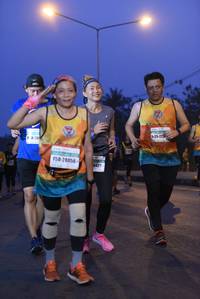 BIB: 223, 020, 28056, 6427
                            <button type="button" onclick="openModal(9239527)" class="btn btn-primary btn-sm float-right btn-popup" data-toggle="modal" data-target=".modal-high-quality">
                        <i class="fas fa-shopping-cart"></i> Add to Cart
                    </button>
                                            <button type="button" onclick="isThisMe(9239527, true)" class="btn btn-success btn-sm float-right btn-popup btn-isme hidden" data-toggle="tooltip" data-placement="bottom" title="นี่คือรูปของคุณใช่ไหม คลิกที่นี่เพื่อเอาเข้าอัลบั้ม">
                        <i class="fas fa-plus"></i> Add to album
                    </button>
                    <button type="button" onclick="isThisMe(9239527, false)" class="btn btn-warning btn-sm float-right btn-popup btn-isnotme hidden">
                        <i class="fas fa-ban"></i> Remove from album
                    </button>