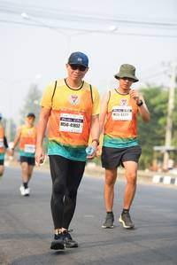 BIB: 4221, 41852
                            <button type="button" onclick="openModal(8555125)" class="btn btn-primary btn-sm float-right btn-popup" data-toggle="modal" data-target=".modal-high-quality">
                        <i class="fas fa-shopping-cart"></i> Add to Cart
                    </button>
                                            <button type="button" onclick="isThisMe(8555125, true)" class="btn btn-success btn-sm float-right btn-popup btn-isme hidden" data-toggle="tooltip" data-placement="bottom" title="นี่คือรูปของคุณใช่ไหม คลิกที่นี่เพื่อเอาเข้าอัลบั้ม">
                        <i class="fas fa-plus"></i> Add to album
                    </button>
                    <button type="button" onclick="isThisMe(8555125, false)" class="btn btn-warning btn-sm float-right btn-popup btn-isnotme hidden">
                        <i class="fas fa-ban"></i> Remove from album
                    </button>