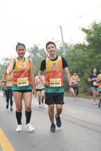 BIB: 10312, 15516
                            <button type="button" onclick="openModal(7480067)" class="btn btn-primary btn-sm float-right btn-popup" data-toggle="modal" data-target=".modal-high-quality">
                        <i class="fas fa-shopping-cart"></i> Add to Cart
                    </button>
                                            <button type="button" onclick="isThisMe(7480067, true)" class="btn btn-success btn-sm float-right btn-popup btn-isme hidden" data-toggle="tooltip" data-placement="bottom" title="นี่คือรูปของคุณใช่ไหม คลิกที่นี่เพื่อเอาเข้าอัลบั้ม">
                        <i class="fas fa-plus"></i> Add to album
                    </button>
                    <button type="button" onclick="isThisMe(7480067, false)" class="btn btn-warning btn-sm float-right btn-popup btn-isnotme hidden">
                        <i class="fas fa-ban"></i> Remove from album
                    </button>