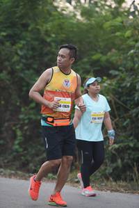 BIB: 17629, 165
                            <button type="button" onclick="openModal(7680908)" class="btn btn-primary btn-sm float-right btn-popup" data-toggle="modal" data-target=".modal-high-quality">
                        <i class="fas fa-shopping-cart"></i> Add to Cart
                    </button>
                                            <button type="button" onclick="isThisMe(7680908, true)" class="btn btn-success btn-sm float-right btn-popup btn-isme hidden" data-toggle="tooltip" data-placement="bottom" title="นี่คือรูปของคุณใช่ไหม คลิกที่นี่เพื่อเอาเข้าอัลบั้ม">
                        <i class="fas fa-plus"></i> Add to album
                    </button>
                    <button type="button" onclick="isThisMe(7680908, false)" class="btn btn-warning btn-sm float-right btn-popup btn-isnotme hidden">
                        <i class="fas fa-ban"></i> Remove from album
                    </button>