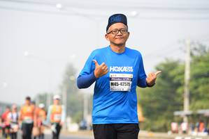 BIB: 42575
                            <button type="button" onclick="openModal(8611428)" class="btn btn-primary btn-sm float-right btn-popup" data-toggle="modal" data-target=".modal-high-quality">
                        <i class="fas fa-shopping-cart"></i> Add to Cart
                    </button>
                                            <button type="button" onclick="isThisMe(8611428, true)" class="btn btn-success btn-sm float-right btn-popup btn-isme hidden" data-toggle="tooltip" data-placement="bottom" title="นี่คือรูปของคุณใช่ไหม คลิกที่นี่เพื่อเอาเข้าอัลบั้ม">
                        <i class="fas fa-plus"></i> Add to album
                    </button>
                    <button type="button" onclick="isThisMe(8611428, false)" class="btn btn-warning btn-sm float-right btn-popup btn-isnotme hidden">
                        <i class="fas fa-ban"></i> Remove from album
                    </button>