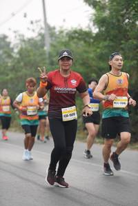 BIB: 17046, 15018
                            <button type="button" onclick="openModal(10239139)" class="btn btn-primary btn-sm float-right btn-popup" data-toggle="modal" data-target=".modal-high-quality">
                        <i class="fas fa-shopping-cart"></i> Add to Cart
                    </button>
                                            <button type="button" onclick="isThisMe(10239139, true)" class="btn btn-success btn-sm float-right btn-popup btn-isme hidden" data-toggle="tooltip" data-placement="bottom" title="นี่คือรูปของคุณใช่ไหม คลิกที่นี่เพื่อเอาเข้าอัลบั้ม">
                        <i class="fas fa-plus"></i> Add to album
                    </button>
                    <button type="button" onclick="isThisMe(10239139, false)" class="btn btn-warning btn-sm float-right btn-popup btn-isnotme hidden">
                        <i class="fas fa-ban"></i> Remove from album
                    </button>