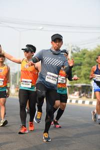 BIB: 47217, 3041134
                            <button type="button" onclick="openModal(9419124)" class="btn btn-primary btn-sm float-right btn-popup" data-toggle="modal" data-target=".modal-high-quality">
                        <i class="fas fa-shopping-cart"></i> Add to Cart
                    </button>
                                            <button type="button" onclick="isThisMe(9419124, true)" class="btn btn-success btn-sm float-right btn-popup btn-isme hidden" data-toggle="tooltip" data-placement="bottom" title="นี่คือรูปของคุณใช่ไหม คลิกที่นี่เพื่อเอาเข้าอัลบั้ม">
                        <i class="fas fa-plus"></i> Add to album
                    </button>
                    <button type="button" onclick="isThisMe(9419124, false)" class="btn btn-warning btn-sm float-right btn-popup btn-isnotme hidden">
                        <i class="fas fa-ban"></i> Remove from album
                    </button>