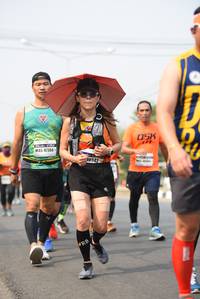 BIB: 47384, 0342
                            <button type="button" onclick="openModal(8844117)" class="btn btn-primary btn-sm float-right btn-popup" data-toggle="modal" data-target=".modal-high-quality">
                        <i class="fas fa-shopping-cart"></i> Add to Cart
                    </button>
                                            <button type="button" onclick="isThisMe(8844117, true)" class="btn btn-success btn-sm float-right btn-popup btn-isme hidden" data-toggle="tooltip" data-placement="bottom" title="นี่คือรูปของคุณใช่ไหม คลิกที่นี่เพื่อเอาเข้าอัลบั้ม">
                        <i class="fas fa-plus"></i> Add to album
                    </button>
                    <button type="button" onclick="isThisMe(8844117, false)" class="btn btn-warning btn-sm float-right btn-popup btn-isnotme hidden">
                        <i class="fas fa-ban"></i> Remove from album
                    </button>