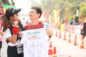 BIB: 42195
                            <button type="button" onclick="openModal(8851626)" class="btn btn-primary btn-sm float-right btn-popup" data-toggle="modal" data-target=".modal-high-quality">
                        <i class="fas fa-shopping-cart"></i> Add to Cart
                    </button>
                                            <button type="button" onclick="isThisMe(8851626, true)" class="btn btn-success btn-sm float-right btn-popup btn-isme hidden" data-toggle="tooltip" data-placement="bottom" title="นี่คือรูปของคุณใช่ไหม คลิกที่นี่เพื่อเอาเข้าอัลบั้ม">
                        <i class="fas fa-plus"></i> Add to album
                    </button>
                    <button type="button" onclick="isThisMe(8851626, false)" class="btn btn-warning btn-sm float-right btn-popup btn-isnotme hidden">
                        <i class="fas fa-ban"></i> Remove from album
                    </button>