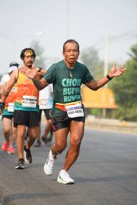 BIB: 48302
                            <button type="button" onclick="openModal(8637629)" class="btn btn-primary btn-sm float-right btn-popup" data-toggle="modal" data-target=".modal-high-quality">
                        <i class="fas fa-shopping-cart"></i> Add to Cart
                    </button>
                                            <button type="button" onclick="isThisMe(8637629, true)" class="btn btn-success btn-sm float-right btn-popup btn-isme hidden" data-toggle="tooltip" data-placement="bottom" title="นี่คือรูปของคุณใช่ไหม คลิกที่นี่เพื่อเอาเข้าอัลบั้ม">
                        <i class="fas fa-plus"></i> Add to album
                    </button>
                    <button type="button" onclick="isThisMe(8637629, false)" class="btn btn-warning btn-sm float-right btn-popup btn-isnotme hidden">
                        <i class="fas fa-ban"></i> Remove from album
                    </button>
