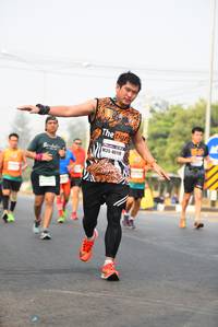 BIB: 11853
                            <button type="button" onclick="openModal(7424739)" class="btn btn-primary btn-sm float-right btn-popup" data-toggle="modal" data-target=".modal-high-quality">
                        <i class="fas fa-shopping-cart"></i> Add to Cart
                    </button>
                                            <button type="button" onclick="isThisMe(7424739, true)" class="btn btn-success btn-sm float-right btn-popup btn-isme hidden" data-toggle="tooltip" data-placement="bottom" title="นี่คือรูปของคุณใช่ไหม คลิกที่นี่เพื่อเอาเข้าอัลบั้ม">
                        <i class="fas fa-plus"></i> Add to album
                    </button>
                    <button type="button" onclick="isThisMe(7424739, false)" class="btn btn-warning btn-sm float-right btn-popup btn-isnotme hidden">
                        <i class="fas fa-ban"></i> Remove from album
                    </button>