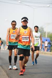 BIB: 404, 41810
                            <button type="button" onclick="openModal(8814207)" class="btn btn-primary btn-sm float-right btn-popup" data-toggle="modal" data-target=".modal-high-quality">
                        <i class="fas fa-shopping-cart"></i> Add to Cart
                    </button>
                                            <button type="button" onclick="isThisMe(8814207, true)" class="btn btn-success btn-sm float-right btn-popup btn-isme hidden" data-toggle="tooltip" data-placement="bottom" title="นี่คือรูปของคุณใช่ไหม คลิกที่นี่เพื่อเอาเข้าอัลบั้ม">
                        <i class="fas fa-plus"></i> Add to album
                    </button>
                    <button type="button" onclick="isThisMe(8814207, false)" class="btn btn-warning btn-sm float-right btn-popup btn-isnotme hidden">
                        <i class="fas fa-ban"></i> Remove from album
                    </button>