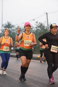 BIB: 200, 21204
                            <button type="button" onclick="openModal(9223624)" class="btn btn-primary btn-sm float-right btn-popup" data-toggle="modal" data-target=".modal-high-quality">
                        <i class="fas fa-shopping-cart"></i> Add to Cart
                    </button>
                                            <button type="button" onclick="isThisMe(9223624, true)" class="btn btn-success btn-sm float-right btn-popup btn-isme hidden" data-toggle="tooltip" data-placement="bottom" title="นี่คือรูปของคุณใช่ไหม คลิกที่นี่เพื่อเอาเข้าอัลบั้ม">
                        <i class="fas fa-plus"></i> Add to album
                    </button>
                    <button type="button" onclick="isThisMe(9223624, false)" class="btn btn-warning btn-sm float-right btn-popup btn-isnotme hidden">
                        <i class="fas fa-ban"></i> Remove from album
                    </button>