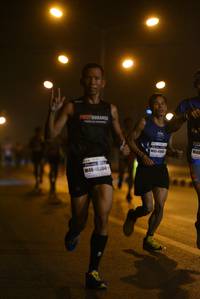 BIB: 604
                            <button type="button" onclick="openModal(7282397)" class="btn btn-primary btn-sm float-right btn-popup" data-toggle="modal" data-target=".modal-high-quality">
                        <i class="fas fa-shopping-cart"></i> Add to Cart
                    </button>
                                            <button type="button" onclick="isThisMe(7282397, true)" class="btn btn-success btn-sm float-right btn-popup btn-isme hidden" data-toggle="tooltip" data-placement="bottom" title="นี่คือรูปของคุณใช่ไหม คลิกที่นี่เพื่อเอาเข้าอัลบั้ม">
                        <i class="fas fa-plus"></i> Add to album
                    </button>
                    <button type="button" onclick="isThisMe(7282397, false)" class="btn btn-warning btn-sm float-right btn-popup btn-isnotme hidden">
                        <i class="fas fa-ban"></i> Remove from album
                    </button>