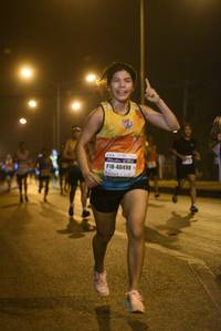 BIB: 40498
                            <button type="button" onclick="openModal(7282615)" class="btn btn-primary btn-sm float-right btn-popup" data-toggle="modal" data-target=".modal-high-quality">
                        <i class="fas fa-shopping-cart"></i> Add to Cart
                    </button>
                                            <button type="button" onclick="isThisMe(7282615, true)" class="btn btn-success btn-sm float-right btn-popup btn-isme hidden" data-toggle="tooltip" data-placement="bottom" title="นี่คือรูปของคุณใช่ไหม คลิกที่นี่เพื่อเอาเข้าอัลบั้ม">
                        <i class="fas fa-plus"></i> Add to album
                    </button>
                    <button type="button" onclick="isThisMe(7282615, false)" class="btn btn-warning btn-sm float-right btn-popup btn-isnotme hidden">
                        <i class="fas fa-ban"></i> Remove from album
                    </button>