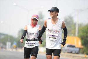 BIB: 41061, 40205
                            <button type="button" onclick="openModal(8852250)" class="btn btn-primary btn-sm float-right btn-popup" data-toggle="modal" data-target=".modal-high-quality">
                        <i class="fas fa-shopping-cart"></i> Add to Cart
                    </button>
                                            <button type="button" onclick="isThisMe(8852250, true)" class="btn btn-success btn-sm float-right btn-popup btn-isme hidden" data-toggle="tooltip" data-placement="bottom" title="นี่คือรูปของคุณใช่ไหม คลิกที่นี่เพื่อเอาเข้าอัลบั้ม">
                        <i class="fas fa-plus"></i> Add to album
                    </button>
                    <button type="button" onclick="isThisMe(8852250, false)" class="btn btn-warning btn-sm float-right btn-popup btn-isnotme hidden">
                        <i class="fas fa-ban"></i> Remove from album
                    </button>