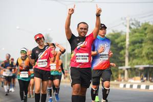 BIB: 429, 40940, 40230
                            <button type="button" onclick="openModal(8591639)" class="btn btn-primary btn-sm float-right btn-popup" data-toggle="modal" data-target=".modal-high-quality">
                        <i class="fas fa-shopping-cart"></i> Add to Cart
                    </button>
                                            <button type="button" onclick="isThisMe(8591639, true)" class="btn btn-success btn-sm float-right btn-popup btn-isme hidden" data-toggle="tooltip" data-placement="bottom" title="นี่คือรูปของคุณใช่ไหม คลิกที่นี่เพื่อเอาเข้าอัลบั้ม">
                        <i class="fas fa-plus"></i> Add to album
                    </button>
                    <button type="button" onclick="isThisMe(8591639, false)" class="btn btn-warning btn-sm float-right btn-popup btn-isnotme hidden">
                        <i class="fas fa-ban"></i> Remove from album
                    </button>